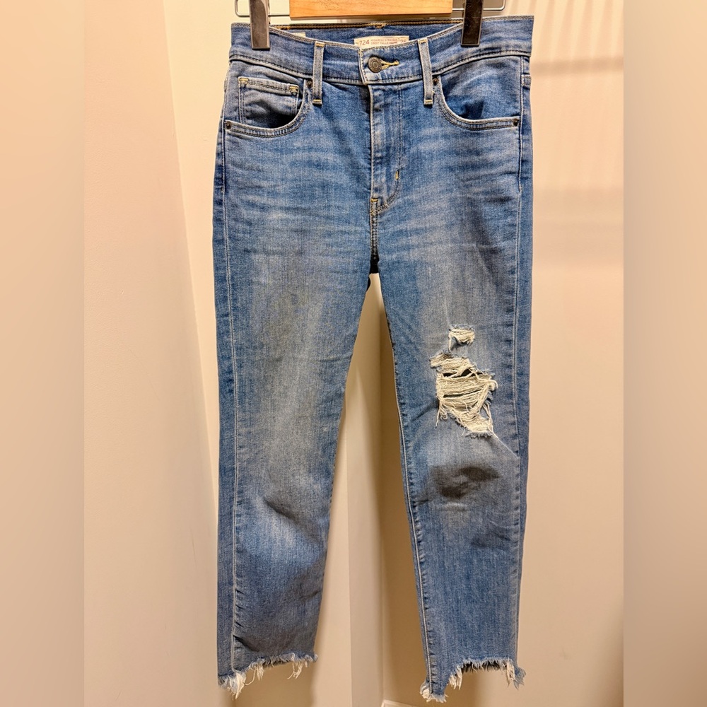 Levi's Women's 724 High Rise Straight Blue Jeans